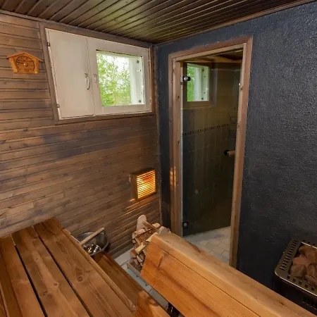 Kierinniemi By Interhome 度假居 *